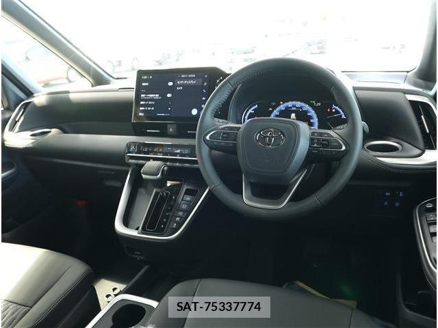 Toyota NOAH 2026-06 8337135-1