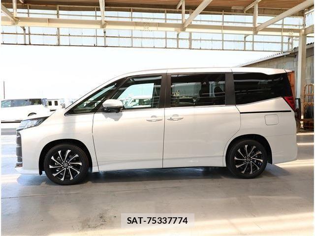 Toyota NOAH 2026-06 8337135-29