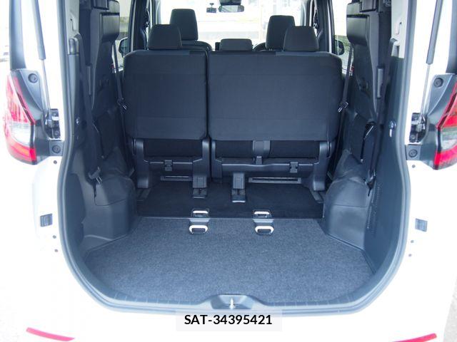 Toyota NOAH 2025-01 8337140-9