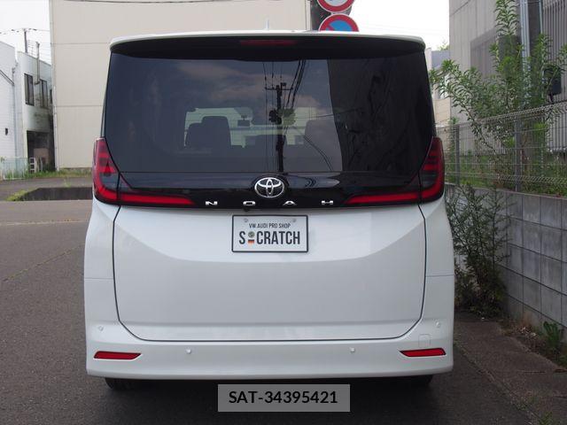 Toyota NOAH 2025-01 8337140-19