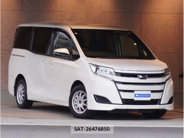 Toyota NOAH 2019-04 8355215-1