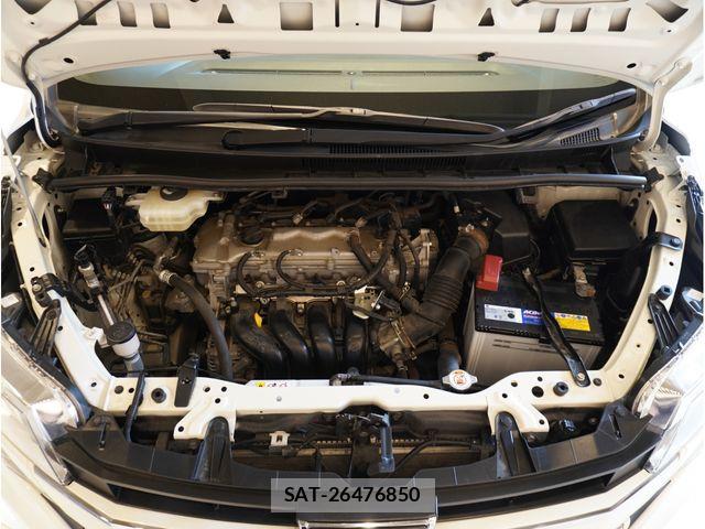 Toyota NOAH 2019-04 8355215-27