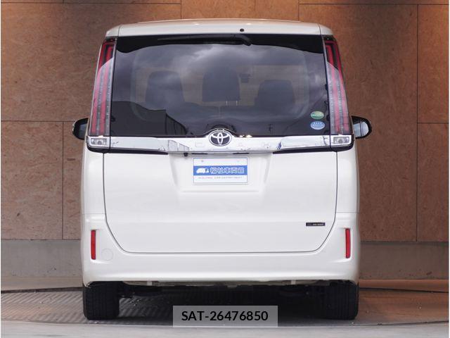 Toyota NOAH 2019-04 8355215-3