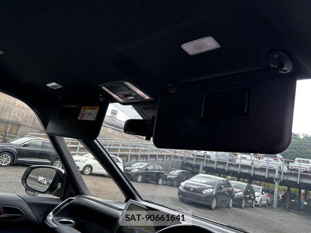 Toyota NOAH 2022-08 8355207-22