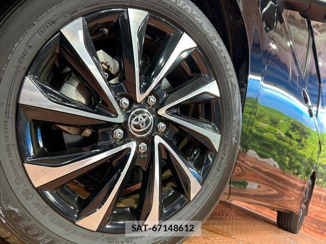 Toyota NOAH 2023-09 8355204-13