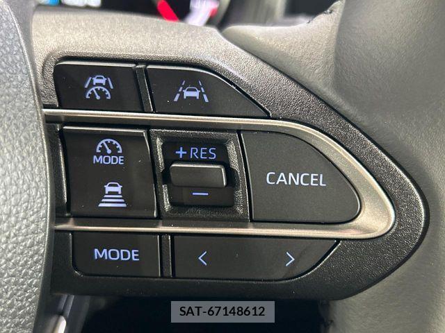 Toyota NOAH 2023-09 8355204-6