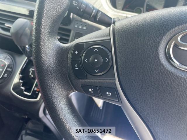 Toyota NOAH 2015-10 8355214-12