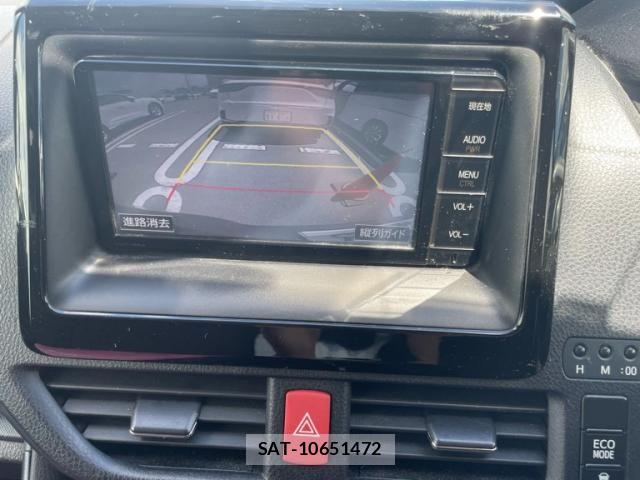 Toyota NOAH 2015-10 8355214-15