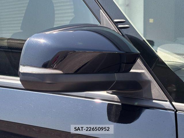 Toyota NOAH 2022-08 8355210-27