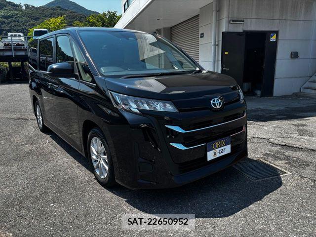 Toyota NOAH 2022-08 8355210-29