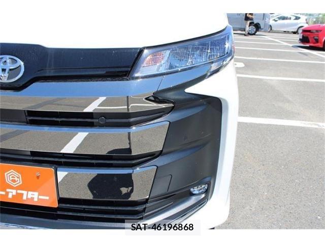 Toyota NOAH 2024-07 8355208-16