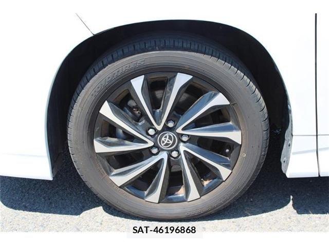 Toyota NOAH 2024-07 8355208-21