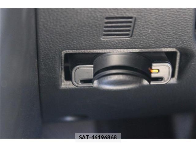Toyota NOAH 2024-07 8355208-4