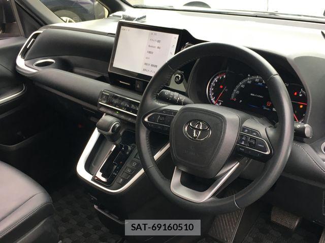 Toyota NOAH 2022-12 8355209-16