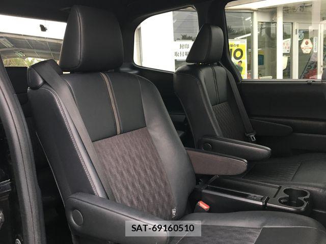 Toyota NOAH 2022-12 8355209-17