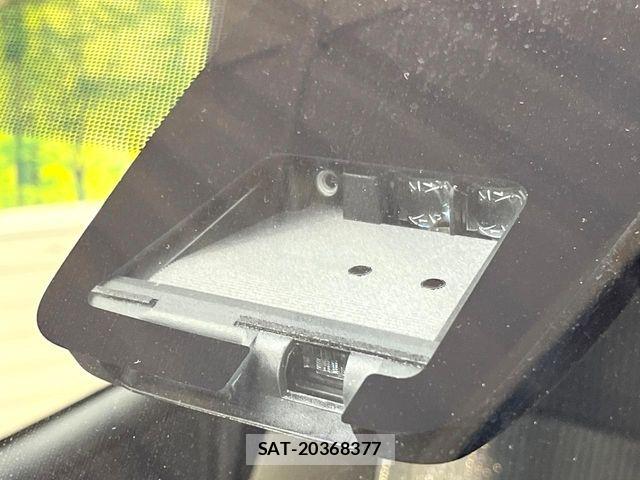 Toyota NOAH 2020-10 8355211-3