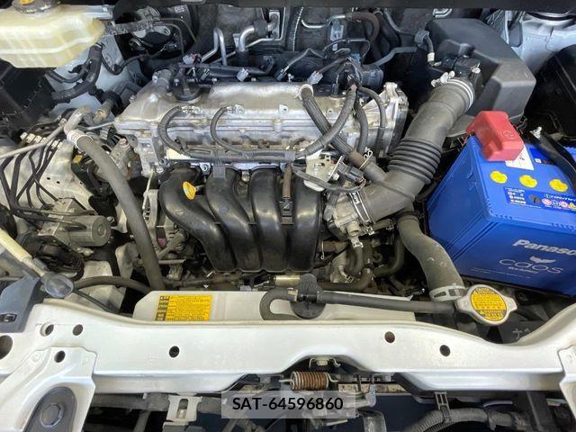 Toyota NOAH 2014-04 8367715-17
