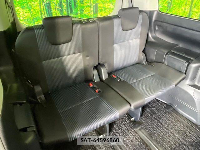Toyota NOAH 2014-04 8367715-8