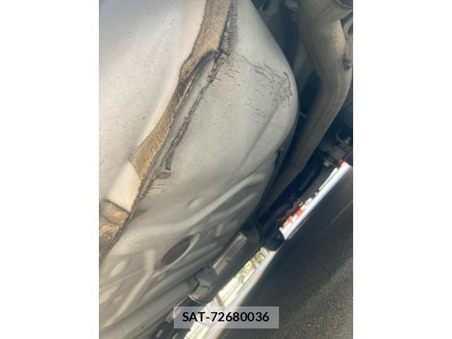 Toyota NOAH 2018-03 8367717-24