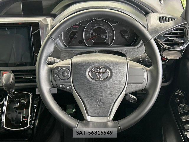 Toyota NOAH 2019-04 8367705-11