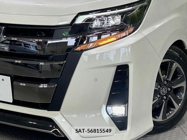 Toyota NOAH 2019-04 8367705-12