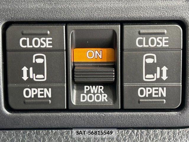 Toyota NOAH 2019-04 8367705-3