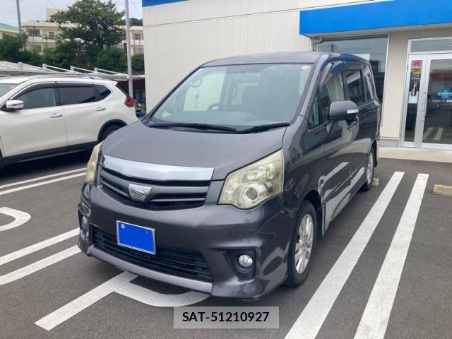 Toyota NOAH 2010-07 8367733-0
