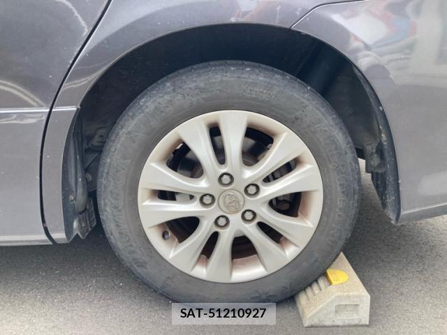 Toyota NOAH 2010-07 8367733-11