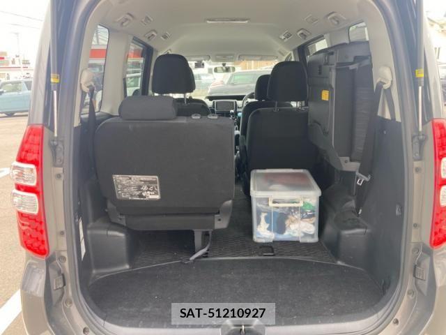 Toyota NOAH 2010-07 8367733-18