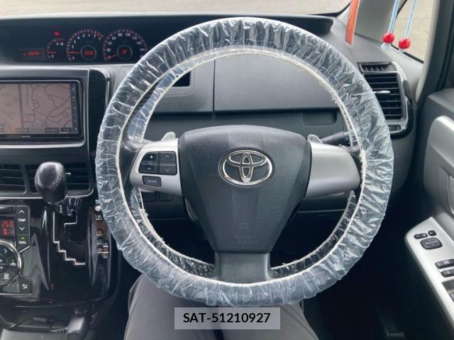 Toyota NOAH 2010-07 8367733-19
