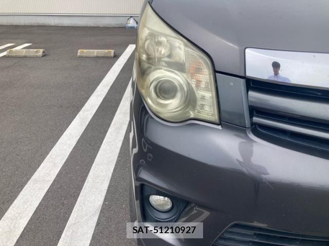 Toyota NOAH 2010-07 8367733-3