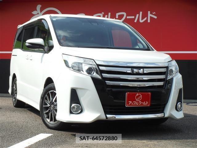 Toyota NOAH 2016-02 8367722-1