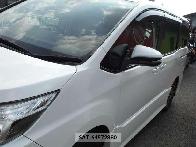 Toyota NOAH 2016-02 8367722-6