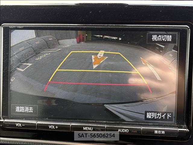 Toyota NOAH 2018-01 8367714-12
