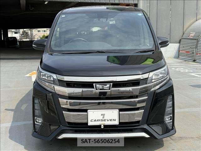 Toyota NOAH 2018-01 8367714-24