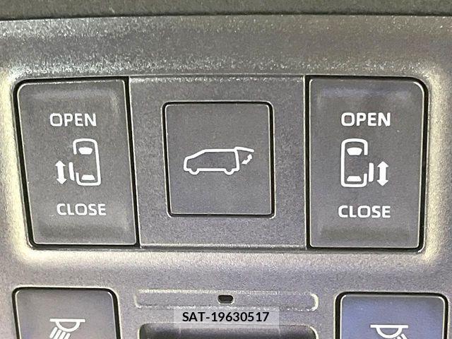 Toyota NOAH 2024-03 8367699-4