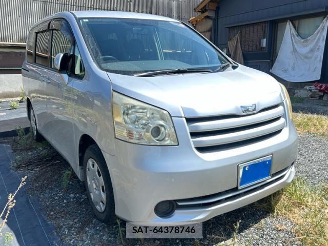 Toyota NOAH 2008-06 8367735-1