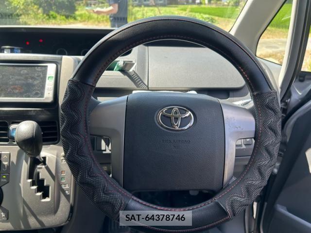 Toyota NOAH 2008-06 8367735-8