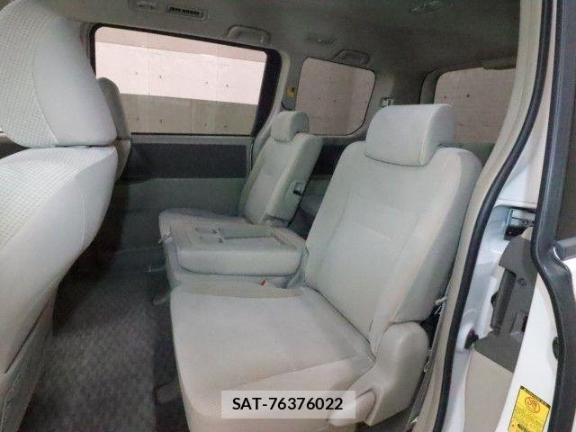 Toyota NOAH 2009-09 8367731-6