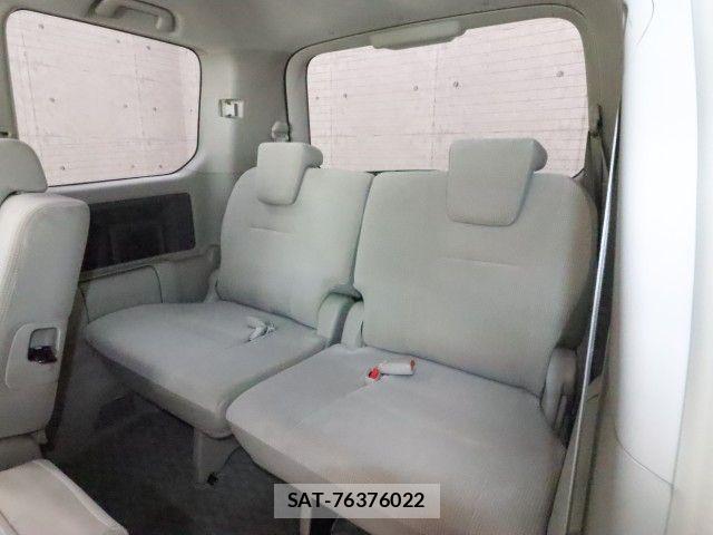 Toyota NOAH 2009-09 8367731-8