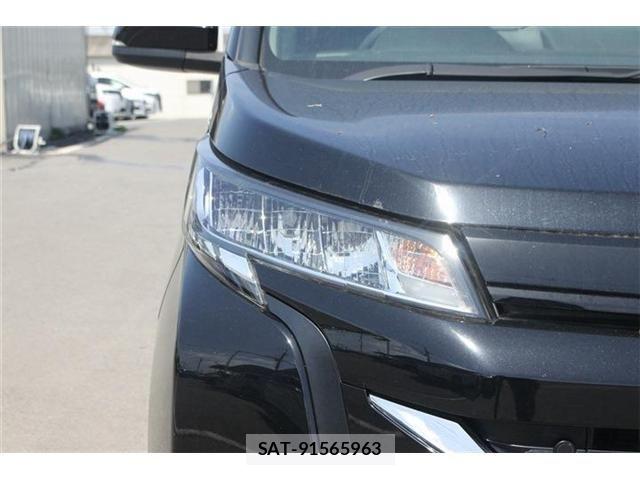 Toyota NOAH 2022-12 8367706-14