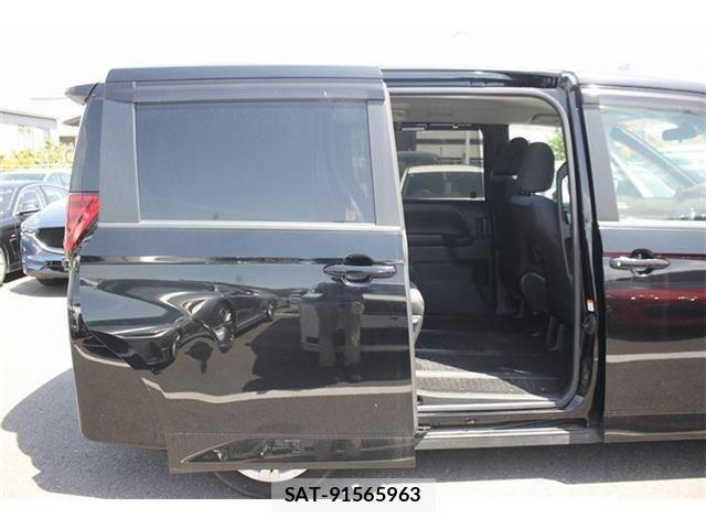 Toyota NOAH 2022-12 8367706-26