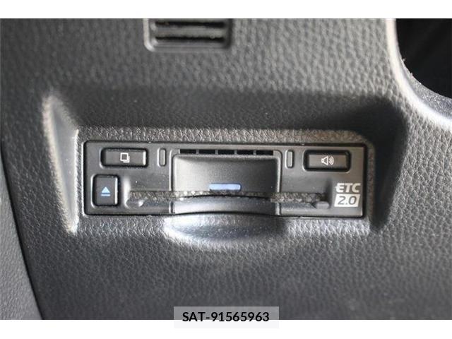 Toyota NOAH 2022-12 8367706-4