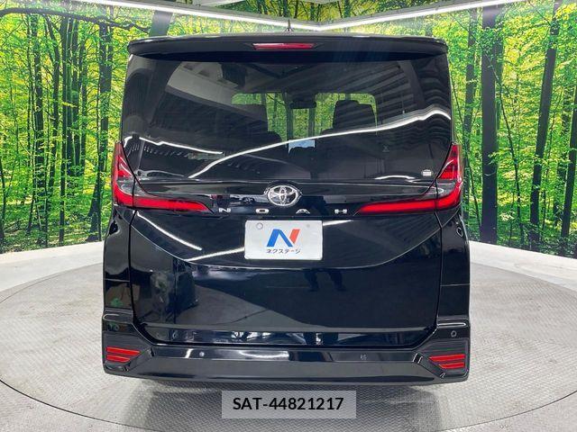 Toyota NOAH 2022-07 8367703-16