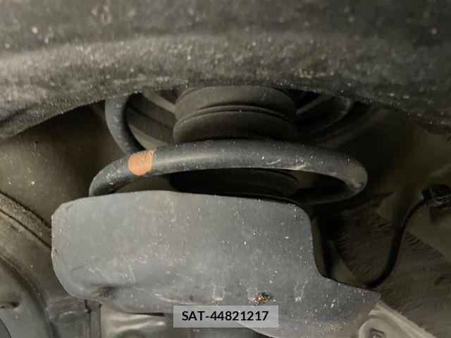 Toyota NOAH 2022-07 8367703-19