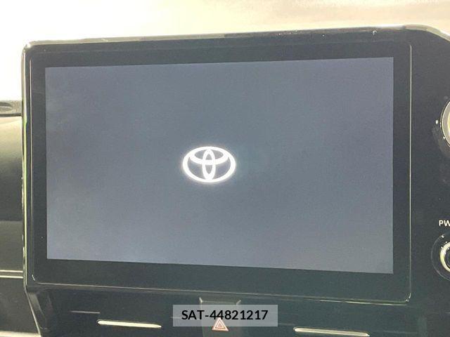 Toyota NOAH 2022-07 8367703-6