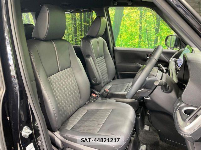 Toyota NOAH 2022-07 8367703-8
