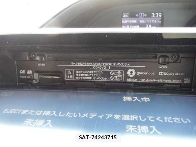 Toyota NOAH 2017-10 8367720-24
