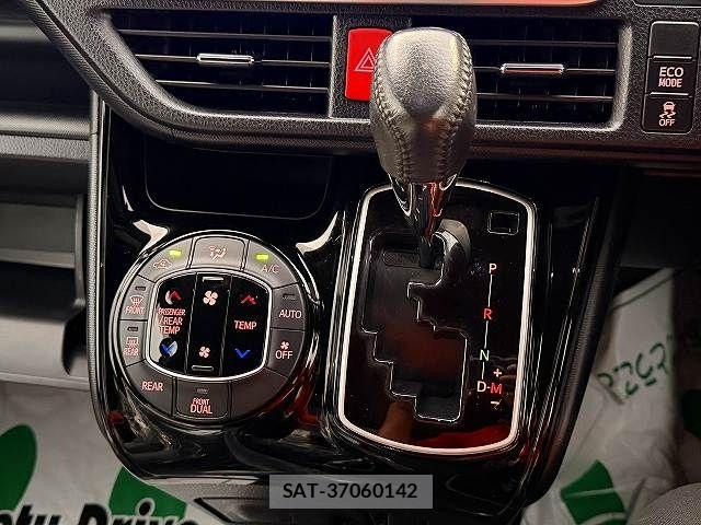 Toyota NOAH 2018-12 8367709-20
