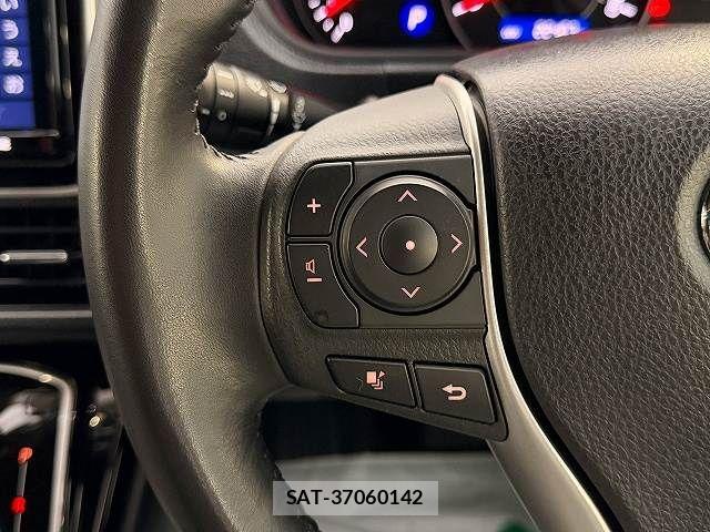 Toyota NOAH 2018-12 8367709-27
